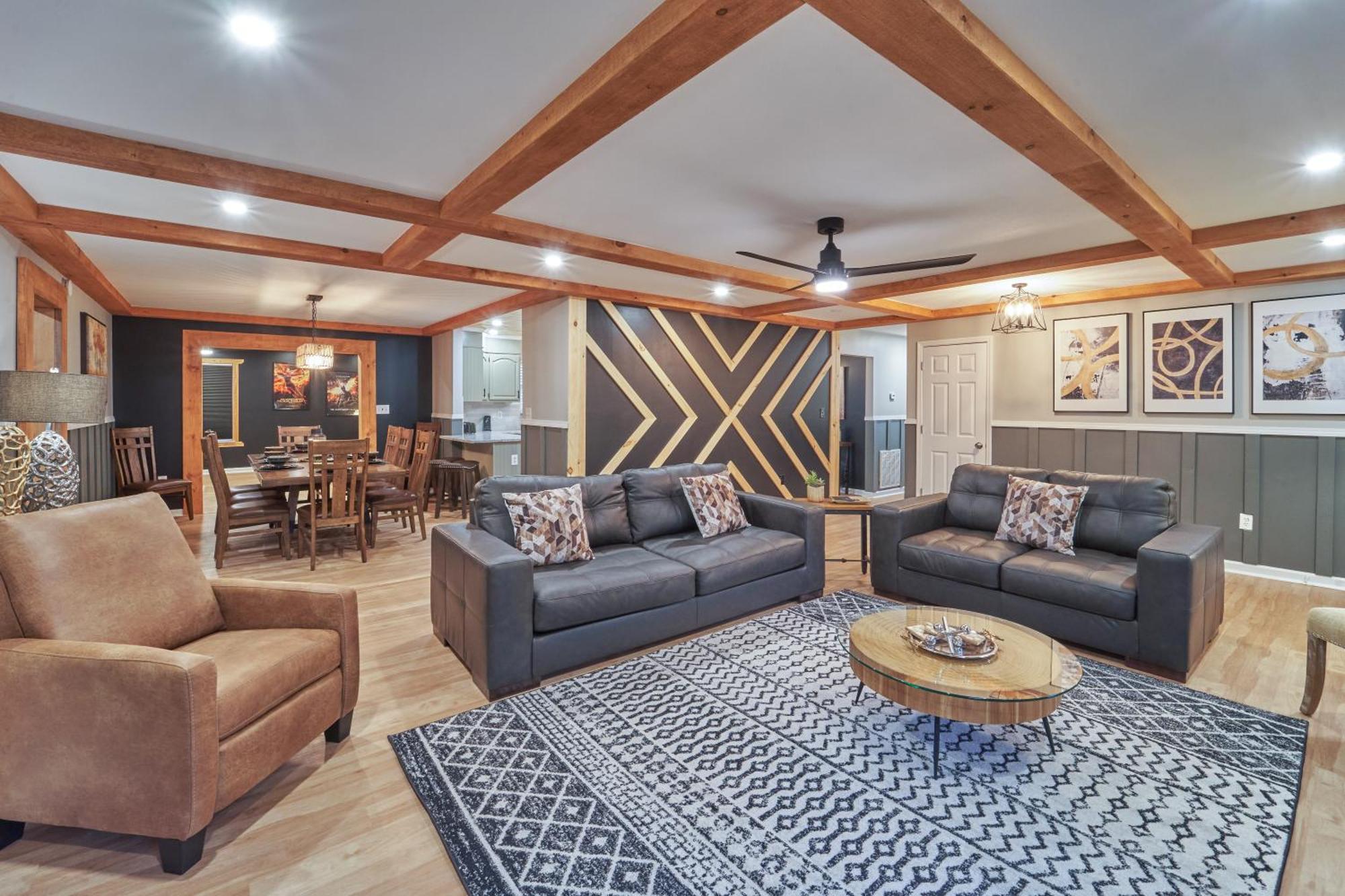 Entertainment Galore! Luxurious Property, Spectacular & Peaceful Setting, Great Location, Close To Major Attractions!! Pigeon Forge Exteriör bild