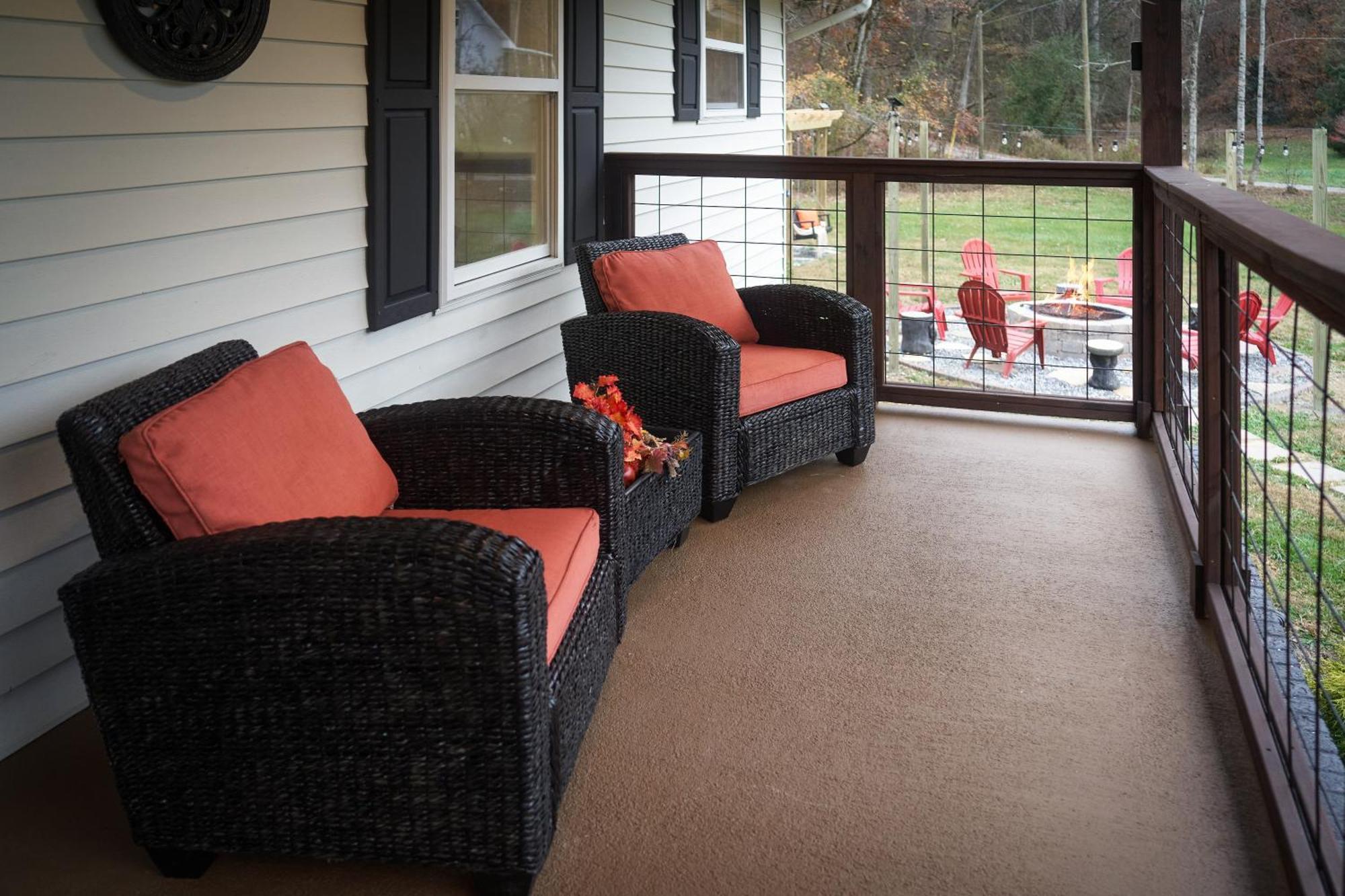 Entertainment Galore! Luxurious Property, Spectacular & Peaceful Setting, Great Location, Close To Major Attractions!! Pigeon Forge Exteriör bild